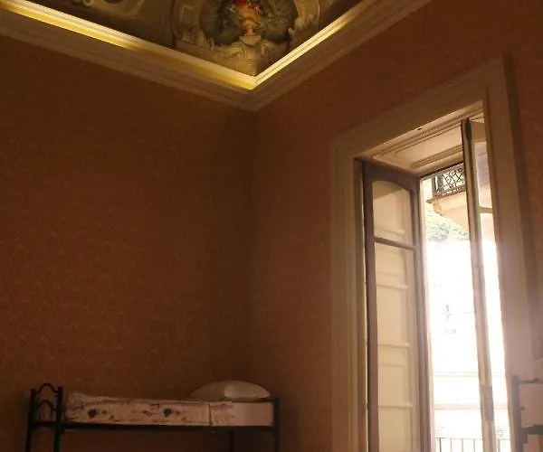 Hostal Experience Salerno