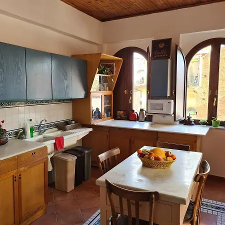 Experience Albergue Salerno